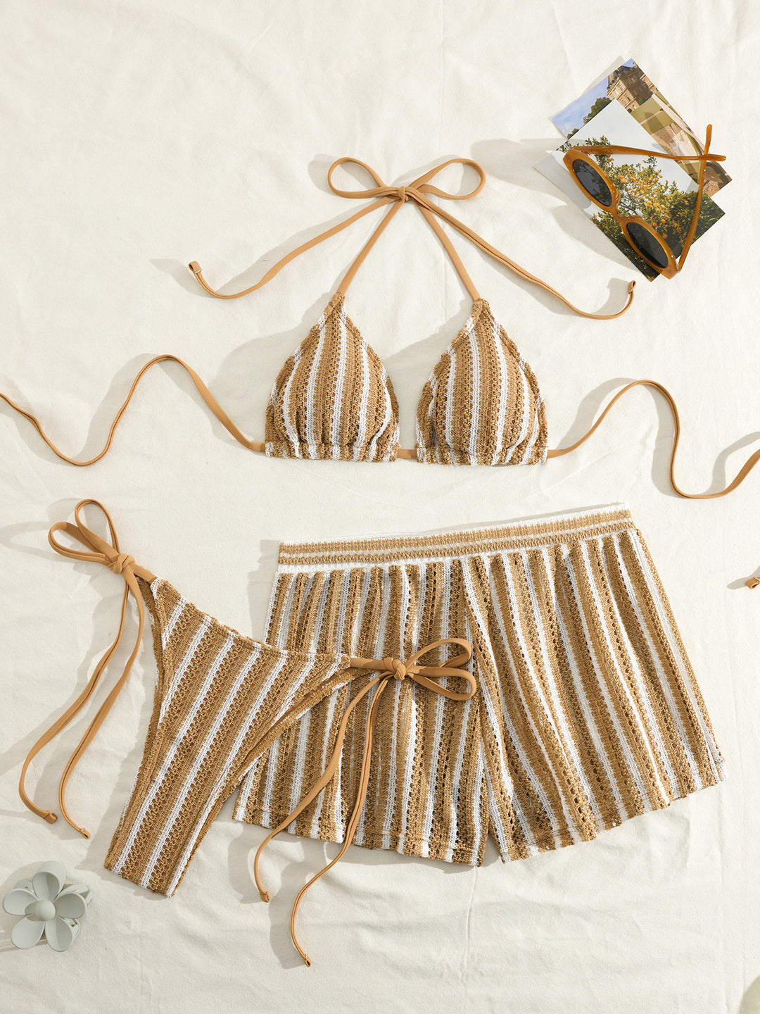 Damen Bikinikombination mit gestreiftem Design und lässigen Shorts Drune