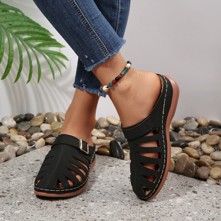 Damen Slipper‑Sandalen mit geschlossener Zehenkappe, Cut‑Out‑Design und verstellbarer Schnalle Drune