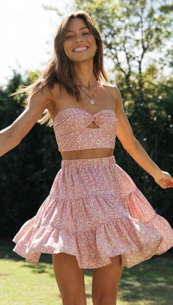 Damen Zweiteiliges Set mit Bandeau-Oberteil und voluminösem Rock Drune