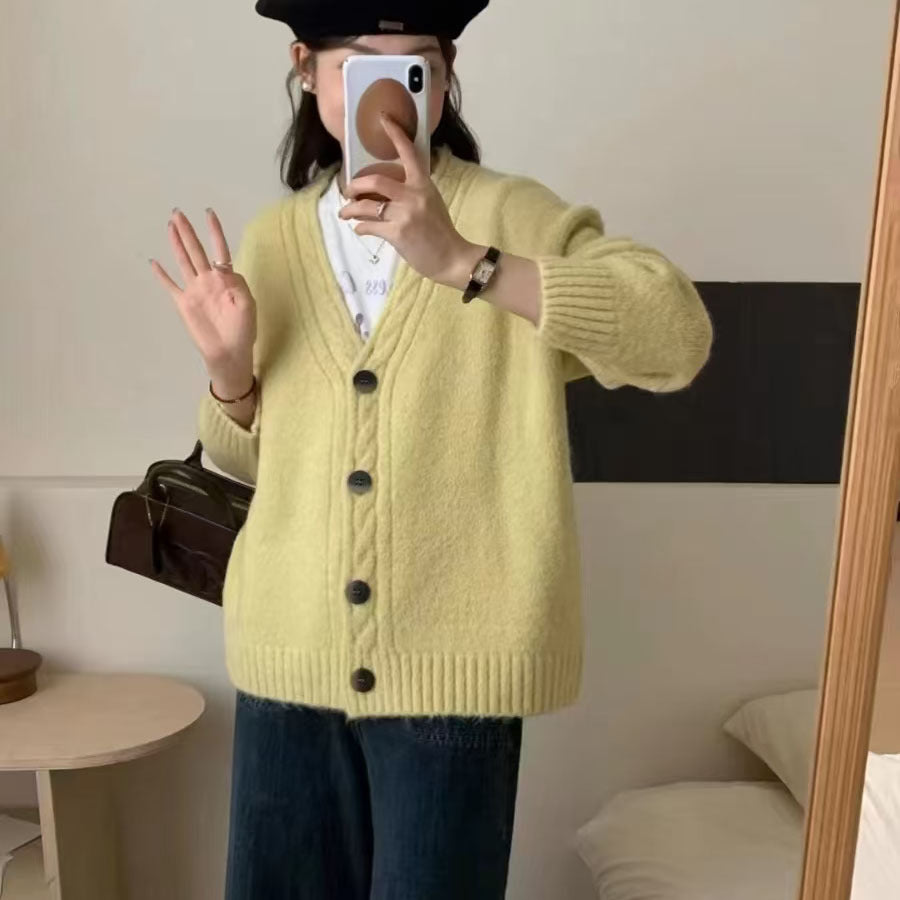 Damen Gemütlicher Strickcardigan mit elegantem V-Ausschnitt und Knopfdetails Drune