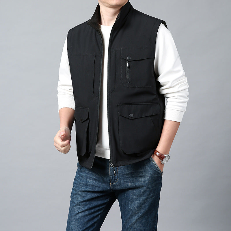 Herren Funktionsweste im urbanen Utility‑Stil mit Organizer‑Taschen und Stehkragen Drune