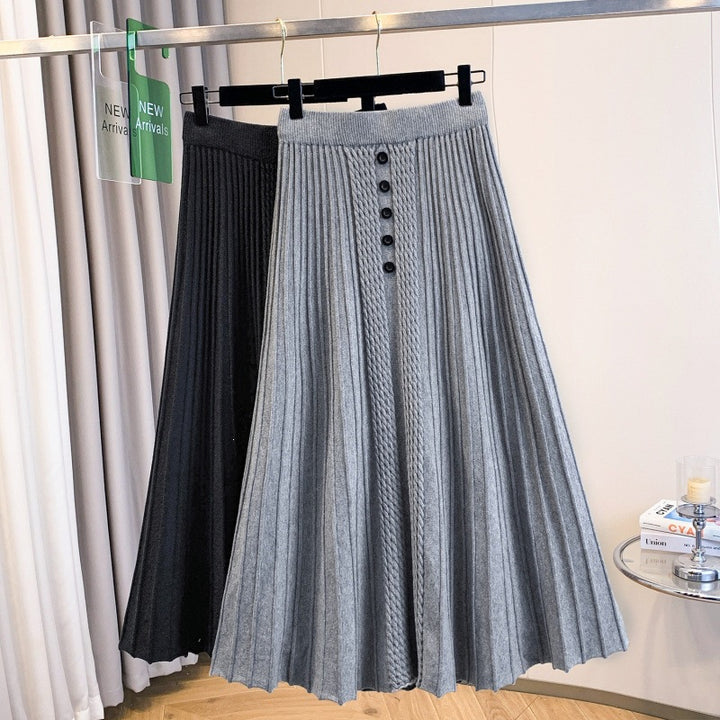 Damen Plissierter Maxirock mit Knopfdetails und feinem Wellenmuster Drune