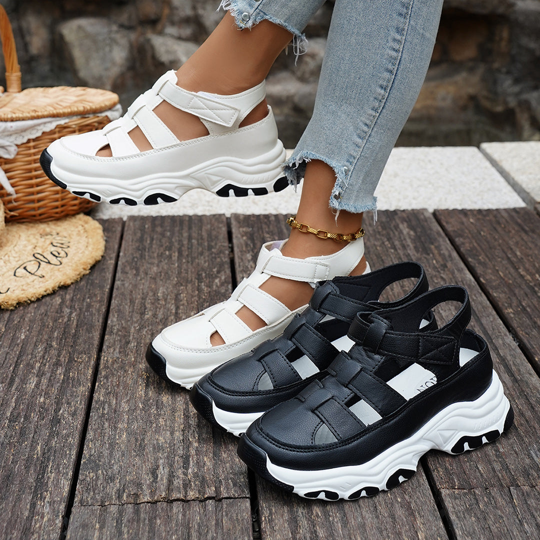 Damen  sportive Plateau-Sandalette im Sneakerstil mit verstellbaren Riemen und dämpfender EVA-Sohle Drune