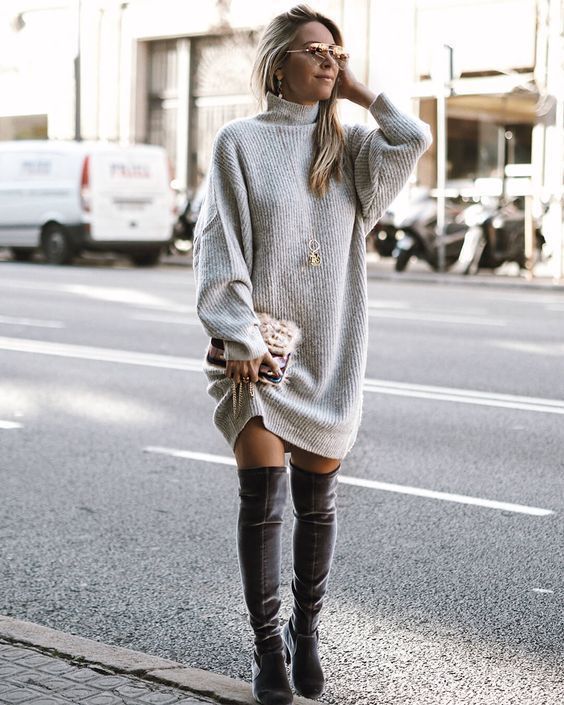 Damen Modisches Strickkleid mit hohem Kragen und oversize Schnitt Drune