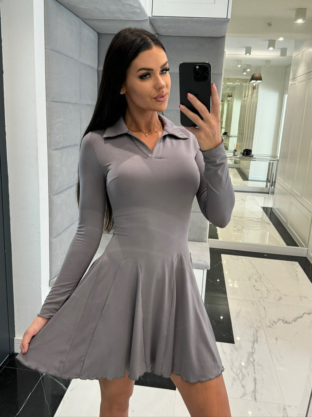 Damen Poloshirt-Kleid mit schwingendem Rock und tailliertem Schnitt Drune