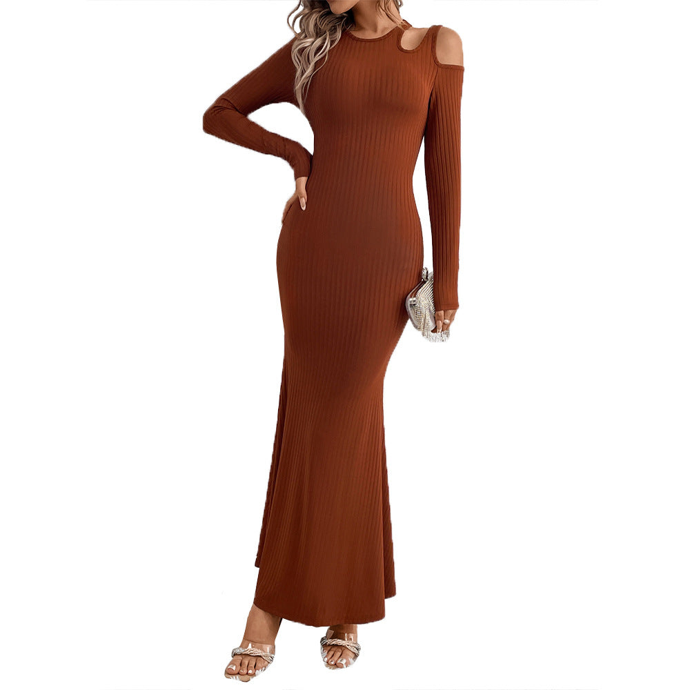 Damen geripptes Meerjungfrauen-Maxikleid mit Cold-Shoulder Cutouts, sculptender Passform und ausgestelltem Saum Drune