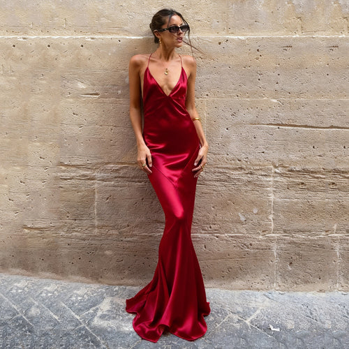 Damen Maxi-Kleid mit tiefem V-Ausschnitt und fließendem Saum Drune