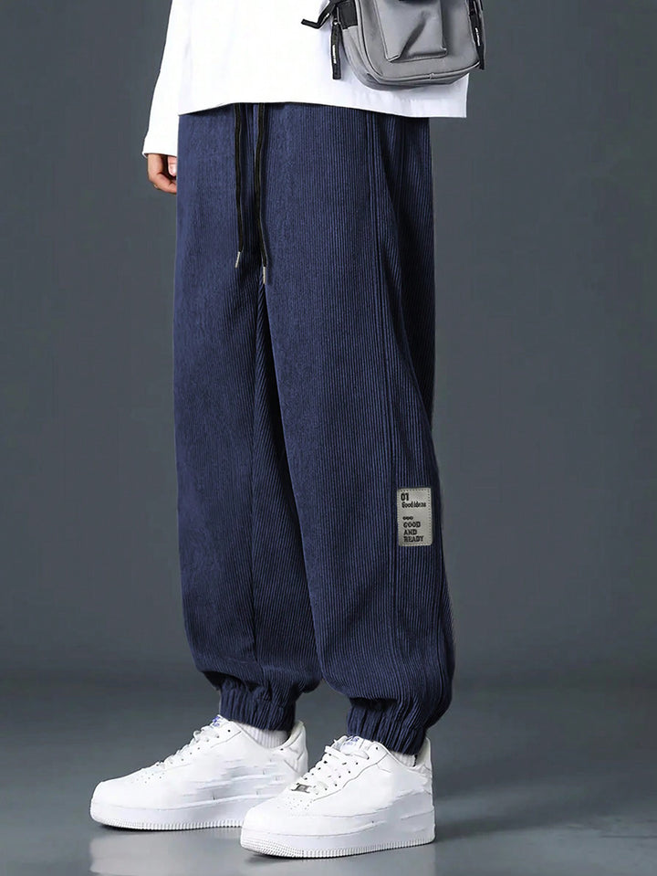 Herren nan Relax-Freizeithose aus feiner Breitkordstruktur mit Tunnelzug und elastischen Knöchelabschlüssen Drune