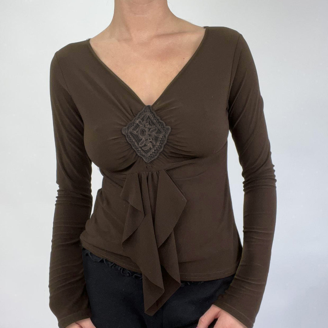 Damen Figurbetontes V‑Neck Langarm-Top mit dekorativer Häkelapplikation und Wasserfallzipfel Drune