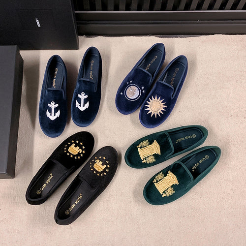 Damen Samt-Slipper mit Sonnenstickerei und goldener Absatzkappe Drune