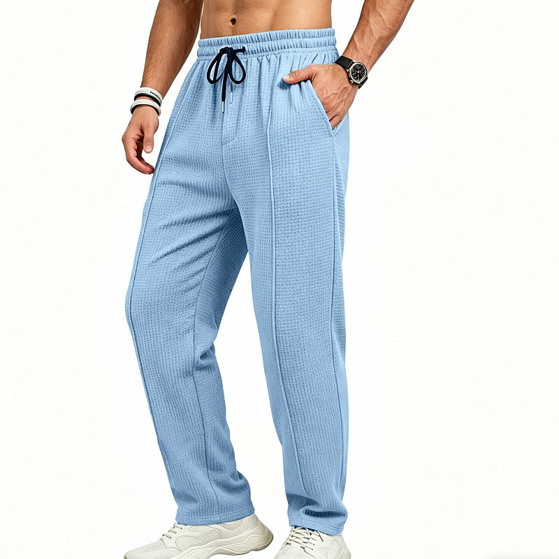 Herren nan gerade geschnittene Relaxhose mit dekorativer Mittelnaht, elastischem Tunnelzugbund und seitlichen Eingrifftaschen Drune