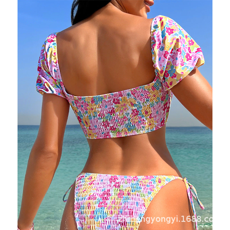 Damen Bikinikostüm mit Rüschenärmeln und modischem Cut-Out Drune