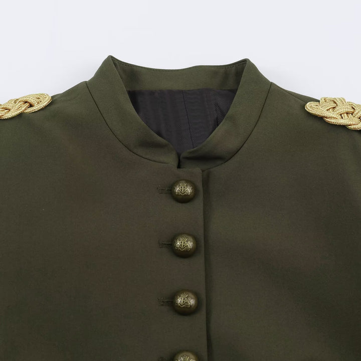 Damen Kurzer Militärblazer mit Stehkragen, goldverzierten Epauletten und dekorativen Knoten Drune
