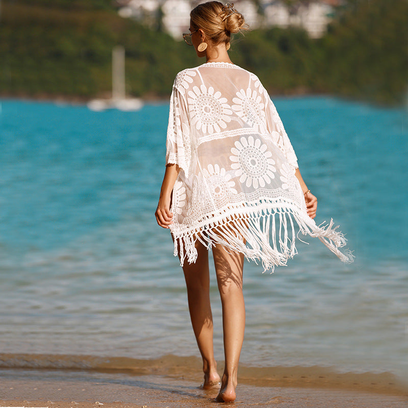 Damen Häkel-Strandüberwurfkleid mit fransigem Saum und floralem Design Drune