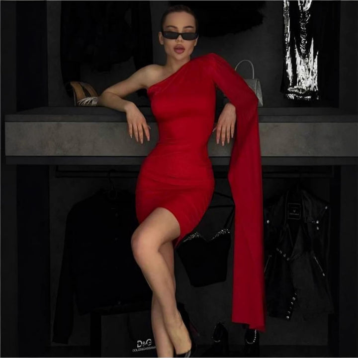 Damen Figurbetontes Kleid mit asymmetrischem Ärmel und elegantem Schnitt Drune