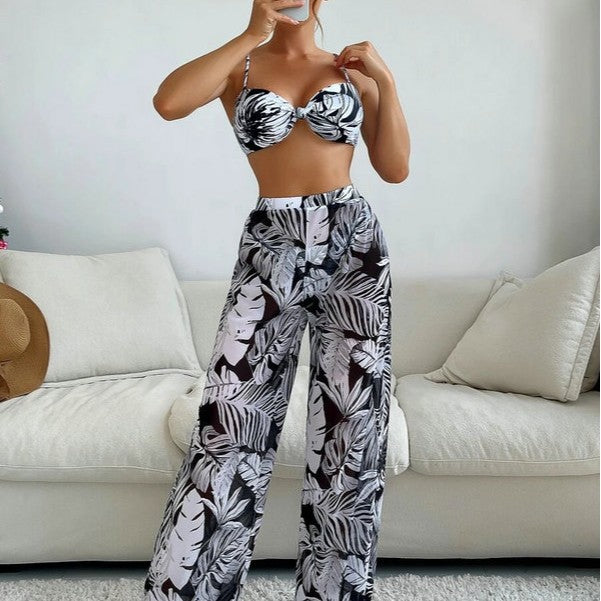 Damen Badeoutfit mit floralem Oberteil und transparenten Palazzohosen Drune