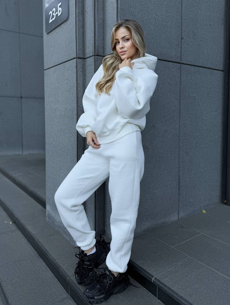 Damen Oversized-Fleece-Sweatset mit Kapuze und konisch zulaufender Jogginghose Drune