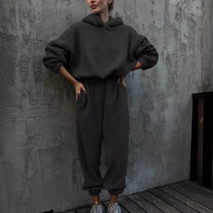 Drune | Loungewear Set Fleece Hoodie und Hose Hohe Taille Lockere Passform