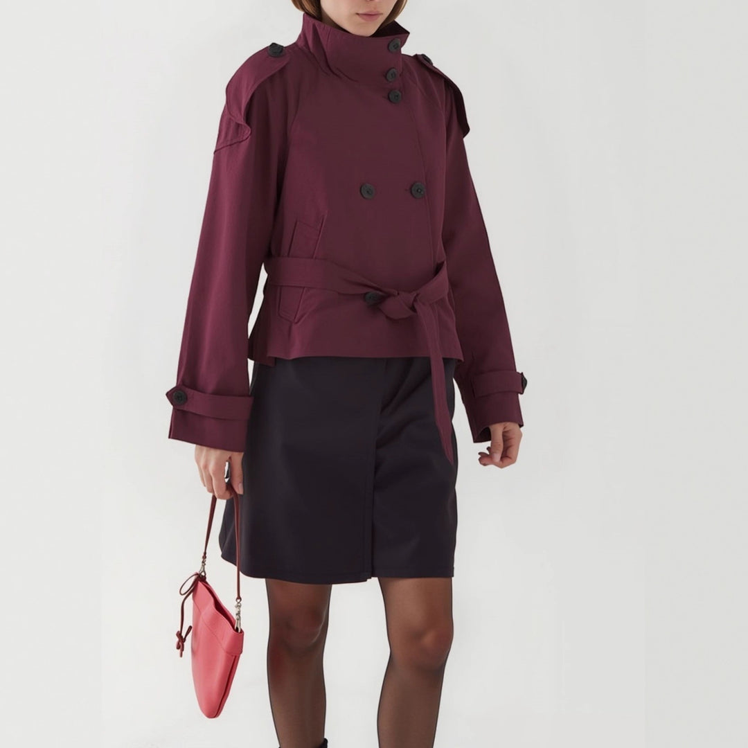 Damen Kurz geschnittener Trench‑Cape mit abnehmbaren Ärmeln, Stehkragen und Doppelreiher Drune