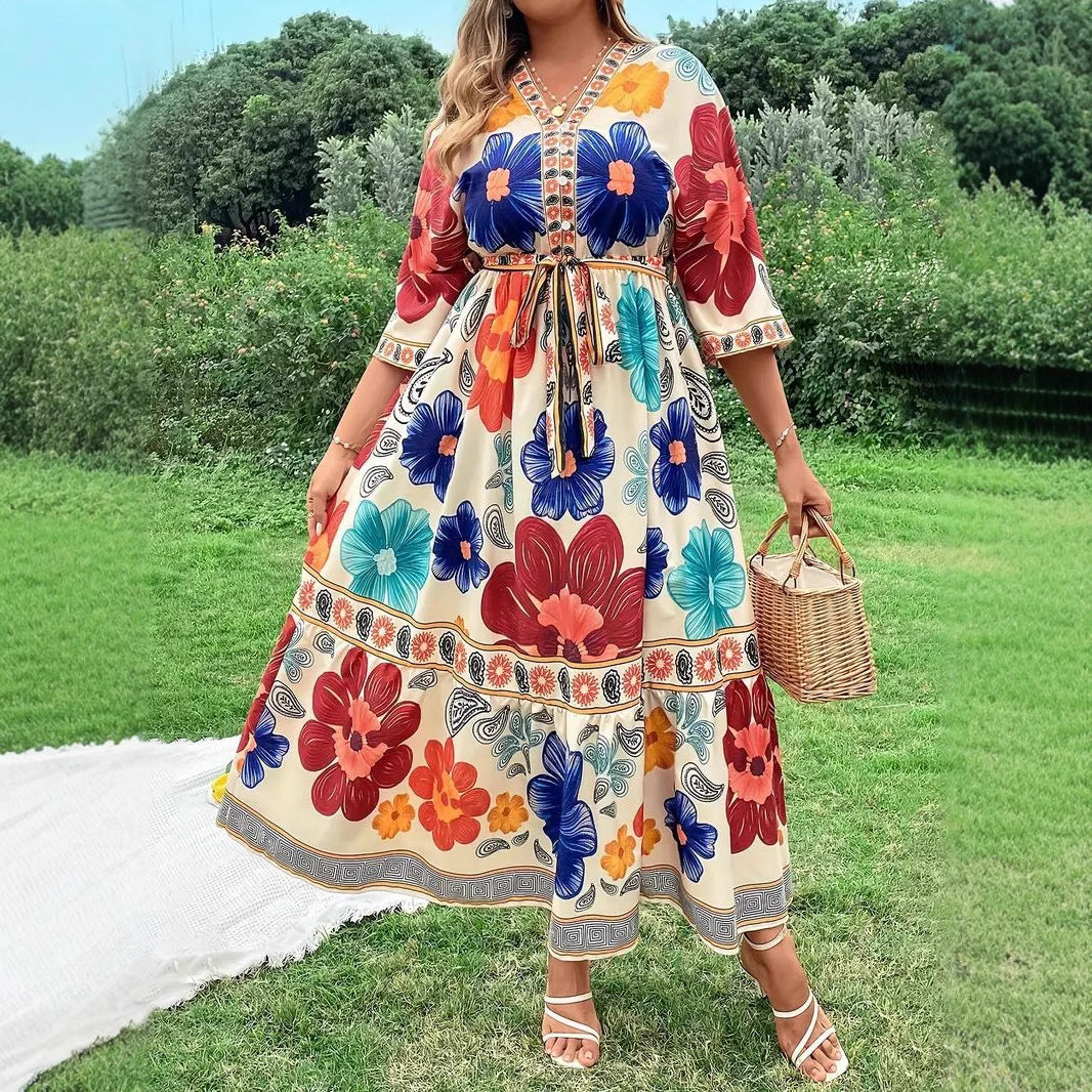 Damen Maxikleid mit buntem Blumendesign und Taillengürtel Drune
