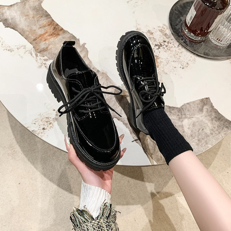 Damen nan stylische Derby-Schnürschuhe mit robuster Profilsohle, gepolstertem Komfortfußbett und dezentem Plateau Drune