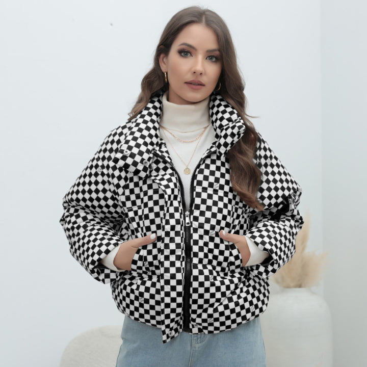 Damen Kurzgestepptes Karo-Winterjacke mit Stehkragen und Ärmeltasche Drune