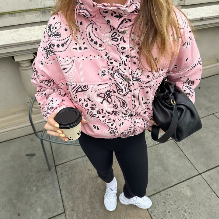Damen Bedruckte Kapuzen-Übergangsjacke mit Bandana‑Print und Kängurutasche Drune