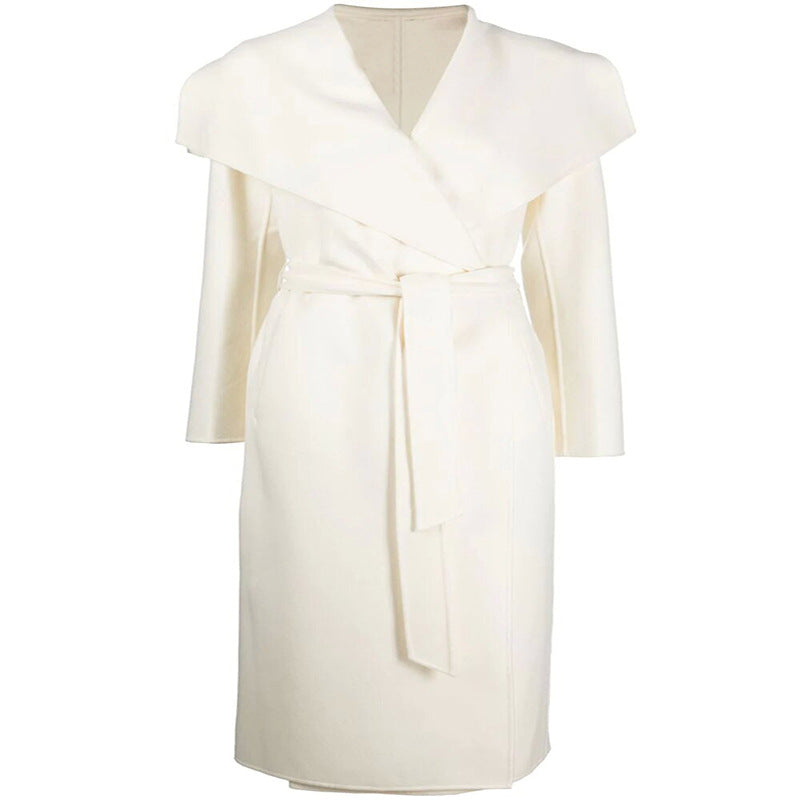 Damen Taillierter Wickelmantel im Kimono‑Look mit weitem Schalkragen und Bindegürtel Drune