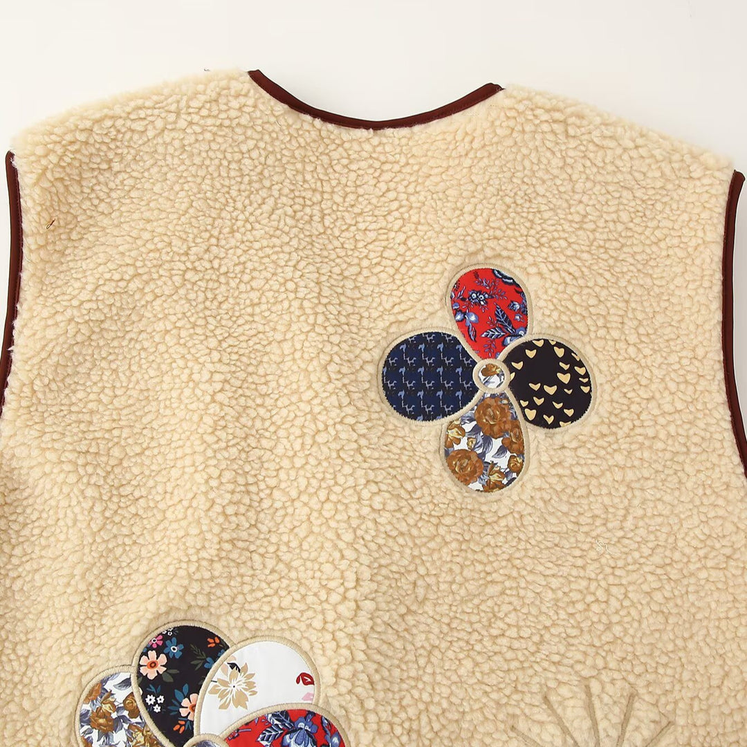 Damen Gefütterte Teddyweste mit Patchwork-Applikationen und Knebelverschlüssen Drune