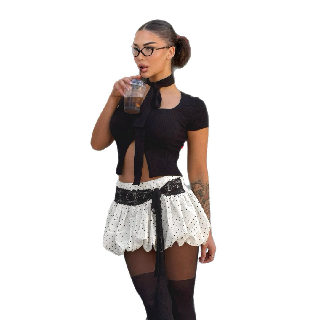 Damen Minikleid mit voluminösem Rüschensaum und dekorativem Gürtel Drune