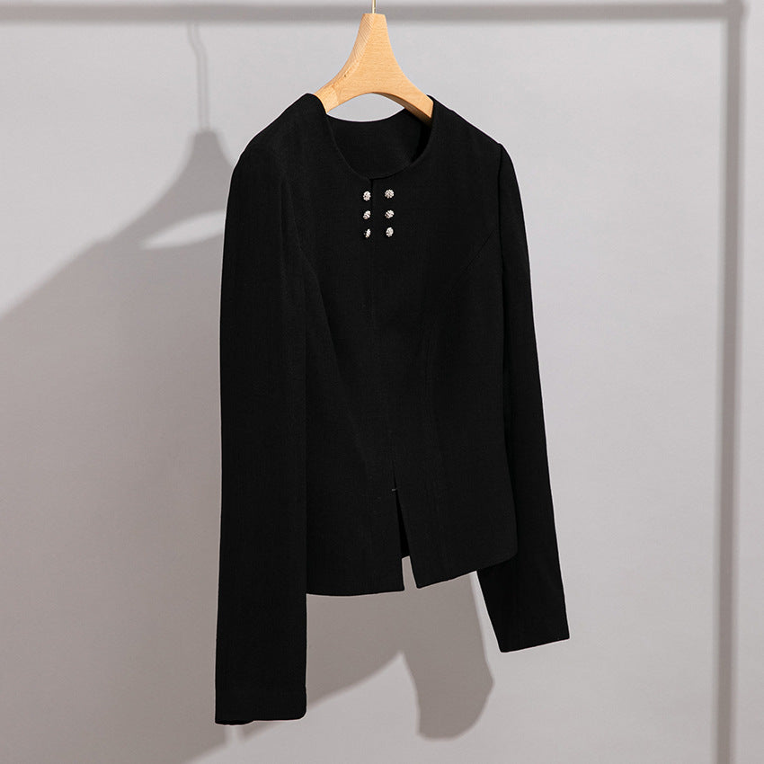 Damen Kurzblazer im minimalistischen Fit mit Perlen-Knopfbesatz und taillierter Schnitt Drune