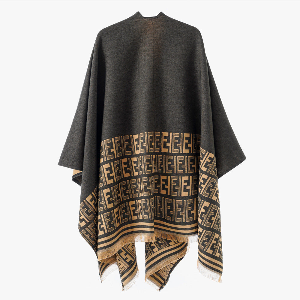 Damen Eleganter Cape-Überwurf im Kimono-Schnitt mit eingewebtem Monogramm und Fransensaum Drune
