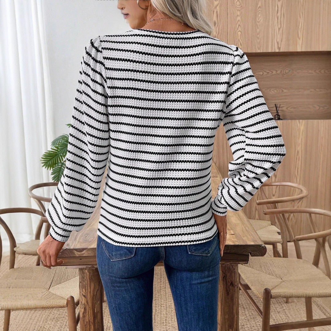 Damen Gestreiftes Feinstrick-Longsleeve mit Strukturstrick und Rundhalsausschnitt Drune