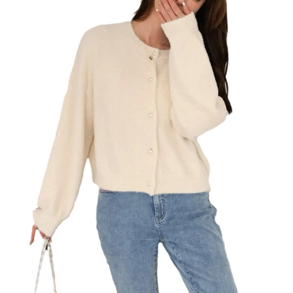 Damen Kurzgeschnittener Flauschiger Strickcardigan mit Perlenknöpfen Drune