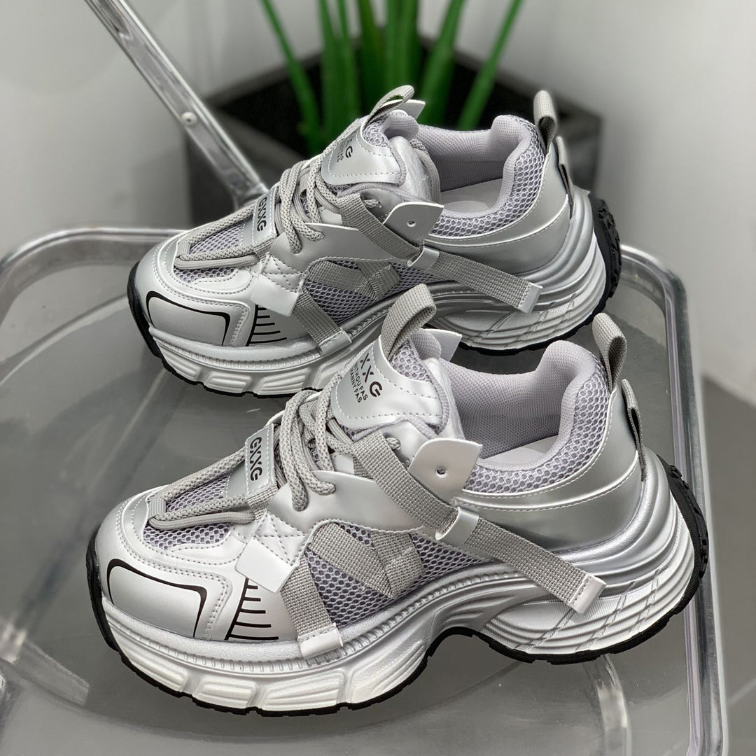 Damen Futuristische Wedge-Chunky-Sneaker mit Mesh‑Einsätzen und verstärkter Profilsohle Drune