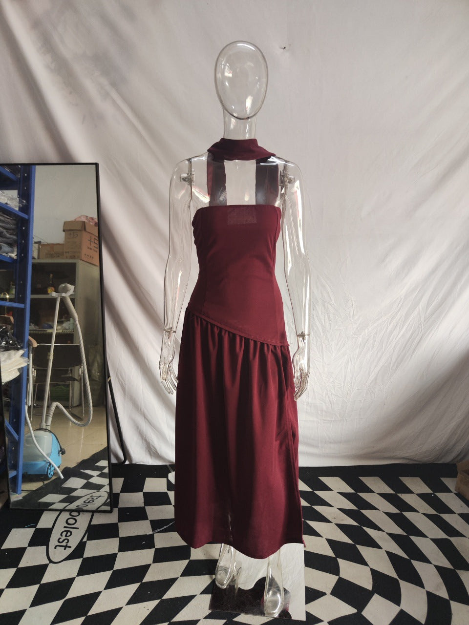 Damen Maxikleid mit schulterfreiem Design und dekorativem Wickelausschnitt Drune