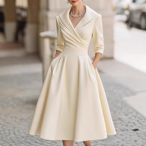 Damen nan elegantes Midikleid mit Wickeloberteil, Dreiviertelärmeln und Eingrifftaschen Drune