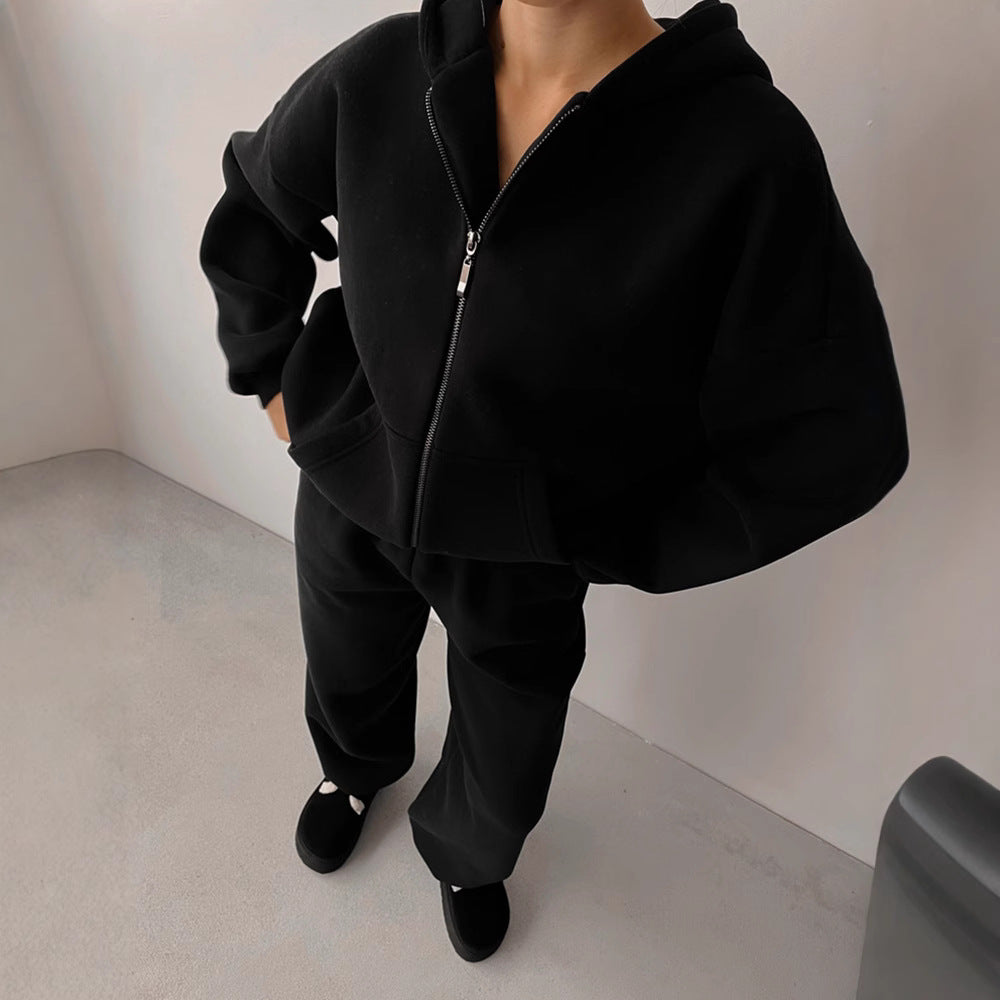 Damen Loungewear-Set Drune: Oversized Zip-Hoodie mit Kapuze und weiter High-Waist Sweatpant aus Soft-Fleece