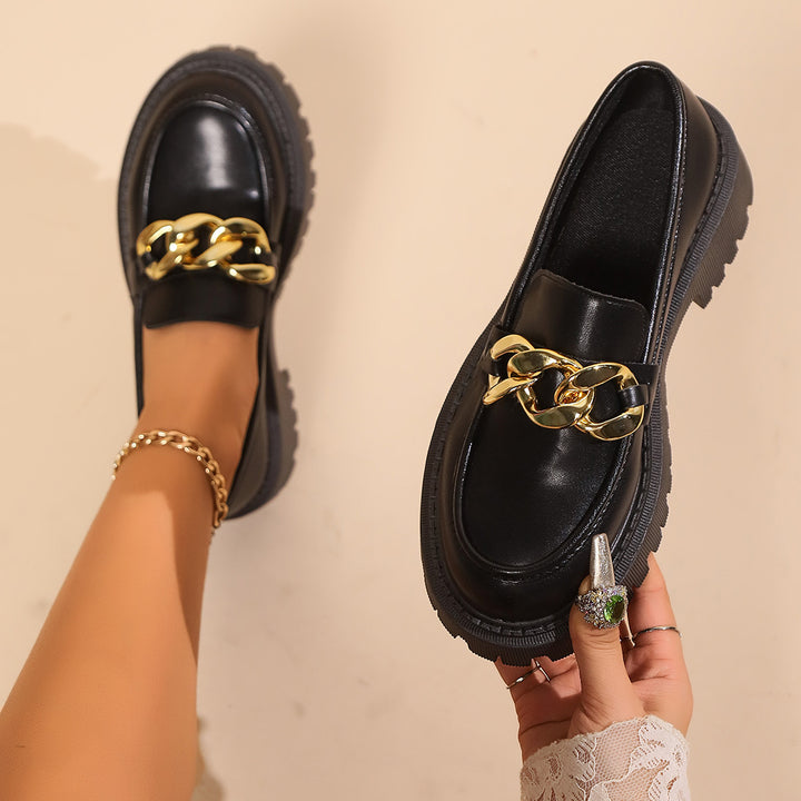 Damen Klobige Plateau‑Loafer mit grober Profilsohle und gepolstertem Schaft Drune