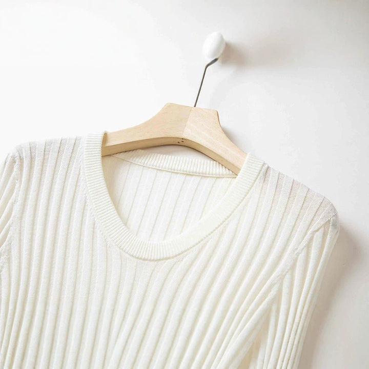 Damen Enges Feinstrick-Longsleeve mit tiefem V-Ausschnitt und breiter Rippenstruktur Drune