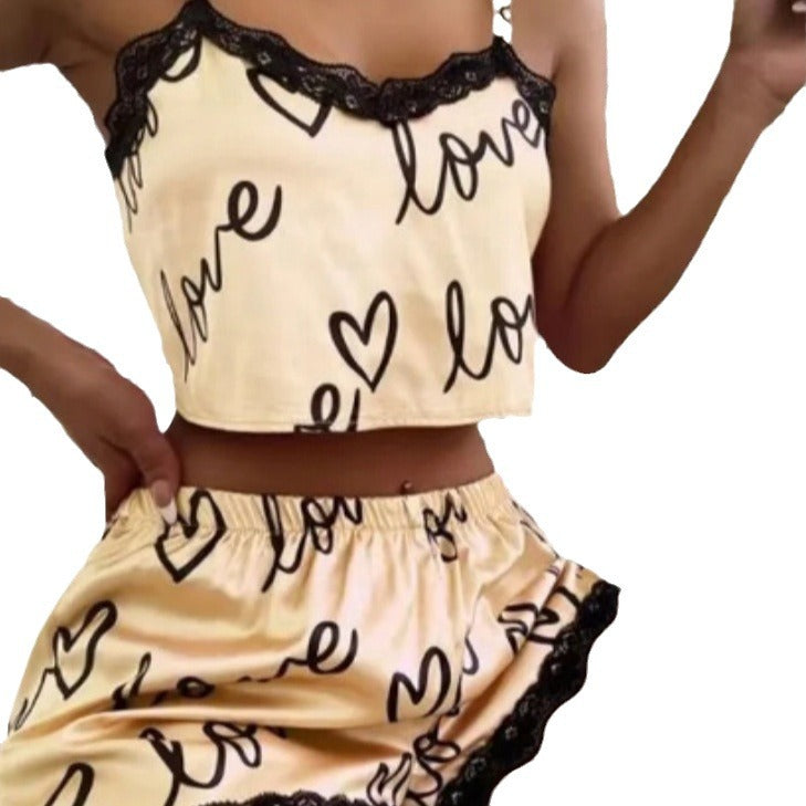 Damen Satin-Crop-Top und Shorts-Set mit Herzen und Spitzenakzenten Drune