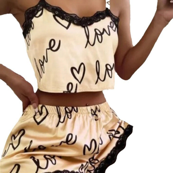 Damen Satin-Crop-Top und Shorts-Set mit Herzen und Spitzenakzenten Drune