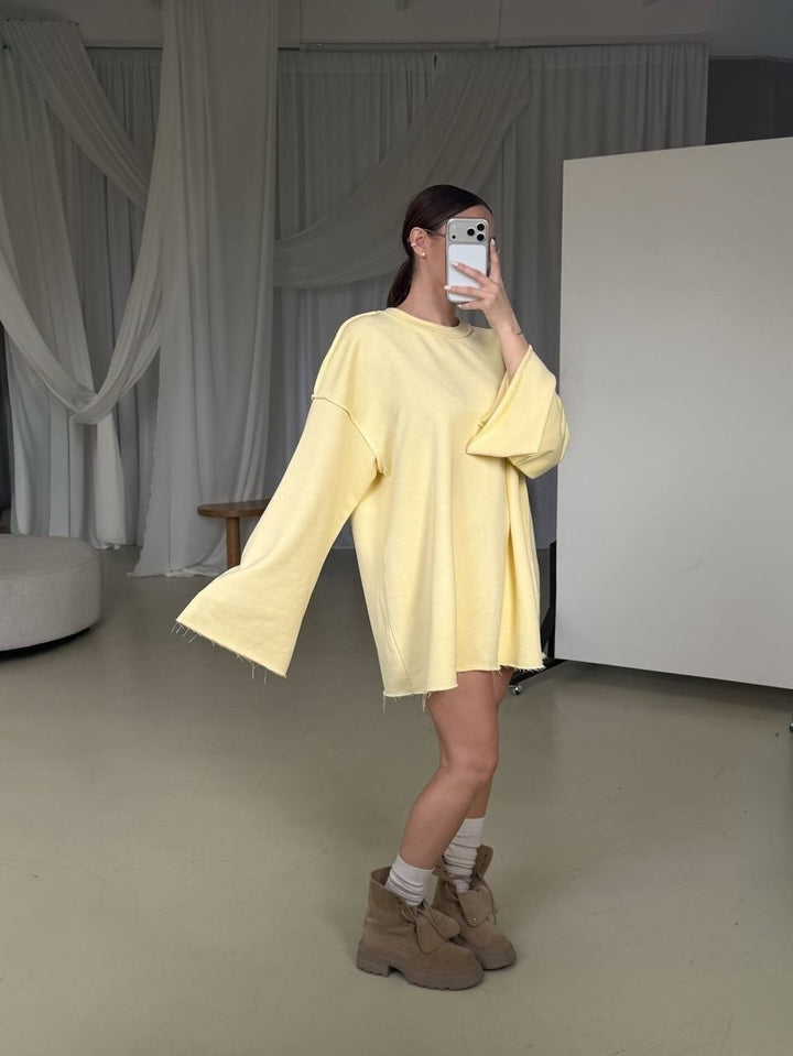 Damen Oversized Sweaterkleid mit weiten Trompetenärmeln Drune