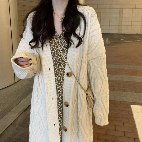 Damen Grobstrick-Cardigan mit XL-Knopfverzierung und lässiger Oversized-Passform Drune