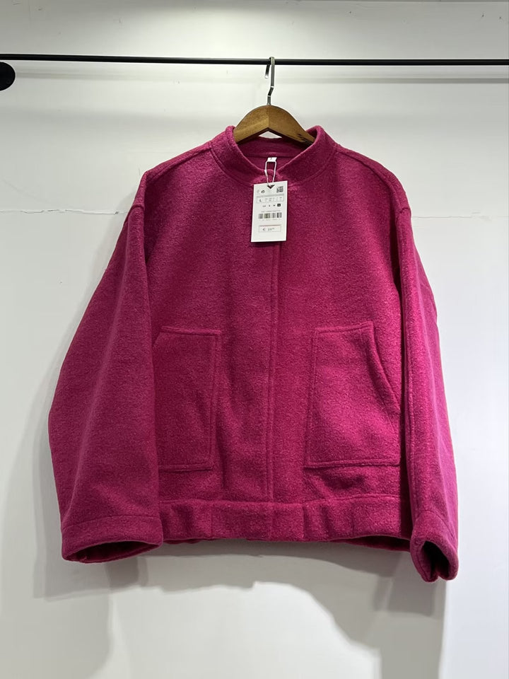 Damen nan kurze Boxy Wollmix‑Jacke mit kurzem Stehkragen, verdeckter Frontleiste und aufgesetzten Taschen Drune