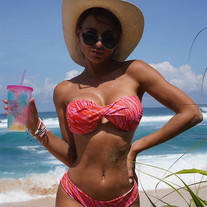 Damen Bandeau-Bikini mit elastischem Wickeldesign und hohem Beinausschnitt Drune