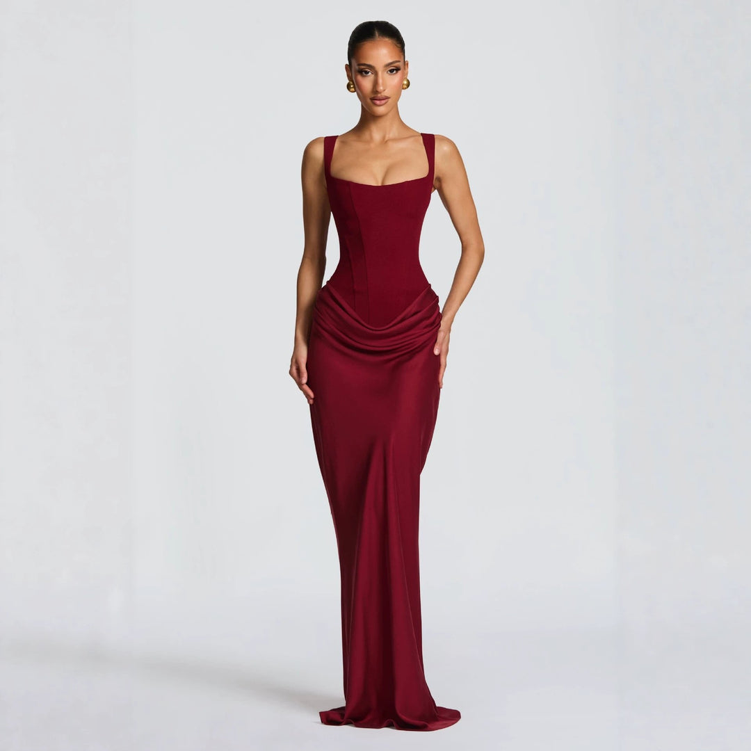 Damen Elegantes Maxikleid mit figurformendem Schnitt und zarten Drapierungen Drune