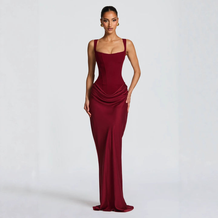 Damen Elegantes Maxikleid mit figurformendem Schnitt und zarten Drapierungen Drune
