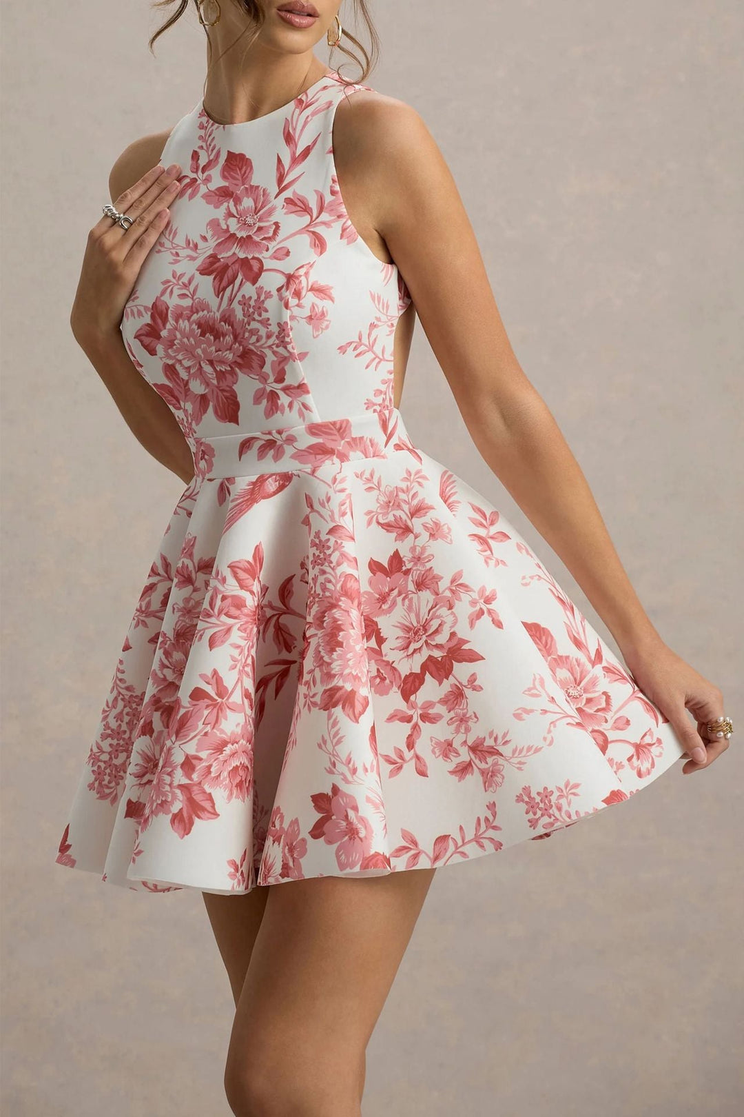 Damen Verspielt tailliertes Minimal-Kleid mit schwingendem Rock und halber Rückenansicht Drune