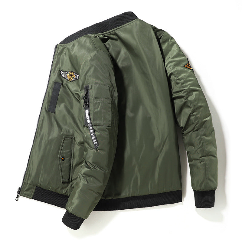 Herren  von der Luftfahrt inspirierte isolierte MA-1 Bomberjacke mit gestickten Missions-Patches und Reißverschluss-Taschen am Ärmel Drune